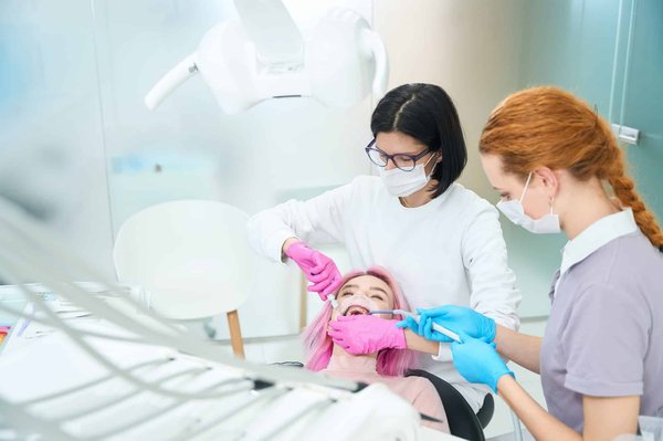 Pourquoi les orthodontistes gagnent autant ?