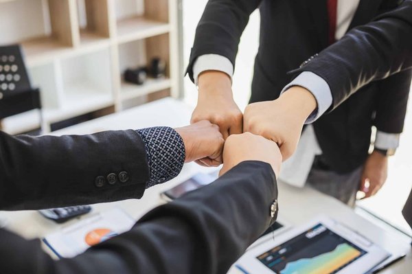 Quels avantages la SAS offre-t-elle en termes de flexibilité organisationnelle ?